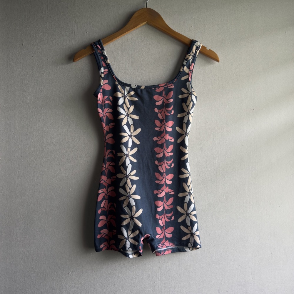 LUZ Aloha Print Sleeveless Romper Bodysuit Women Small Navy Blue Tropical Boho